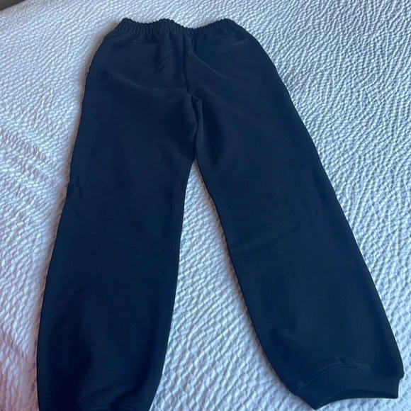Moschino rainbow Logo Printed Jogging Pants . Unisex.. Size 4/38